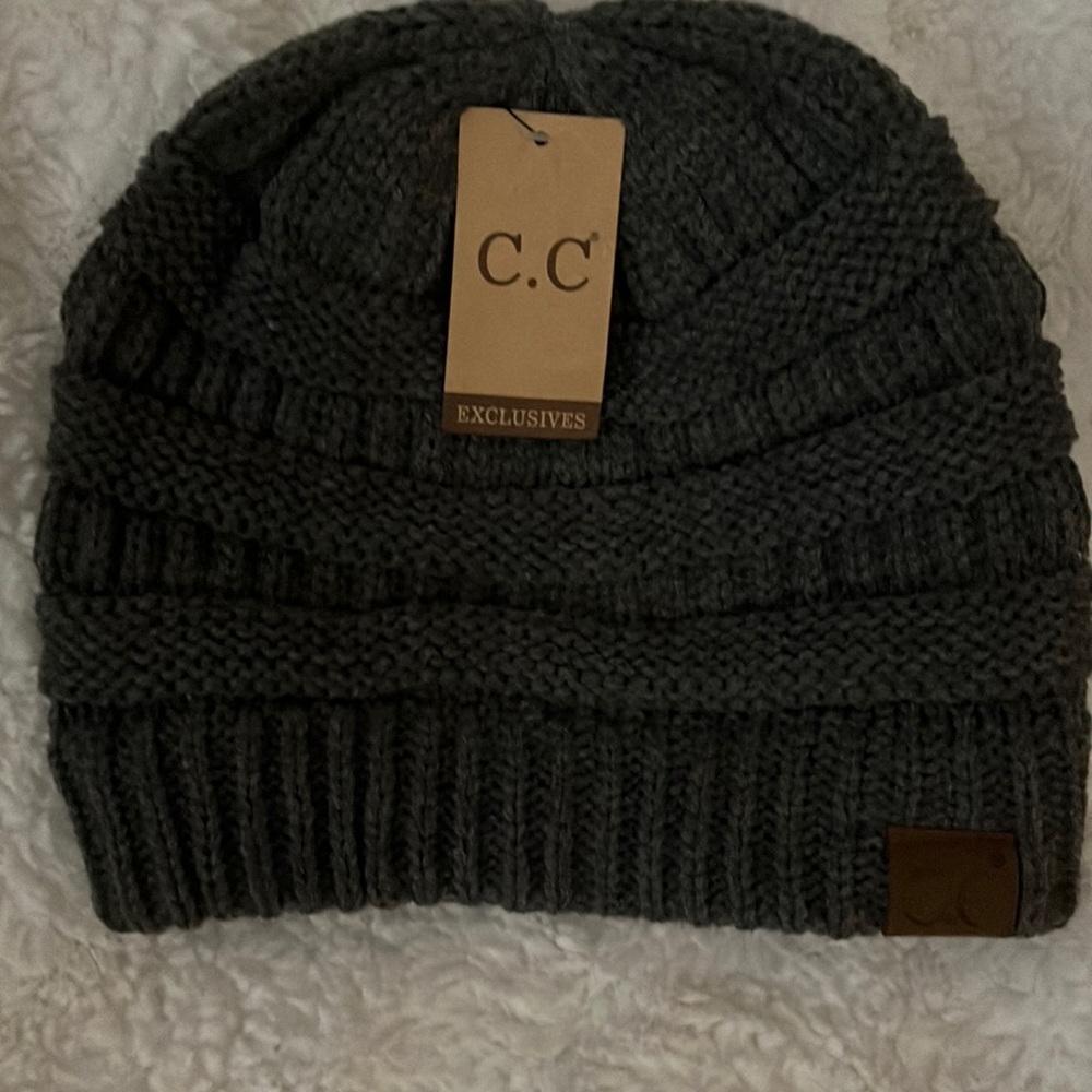 NWT CC grey melange beanie/hat!